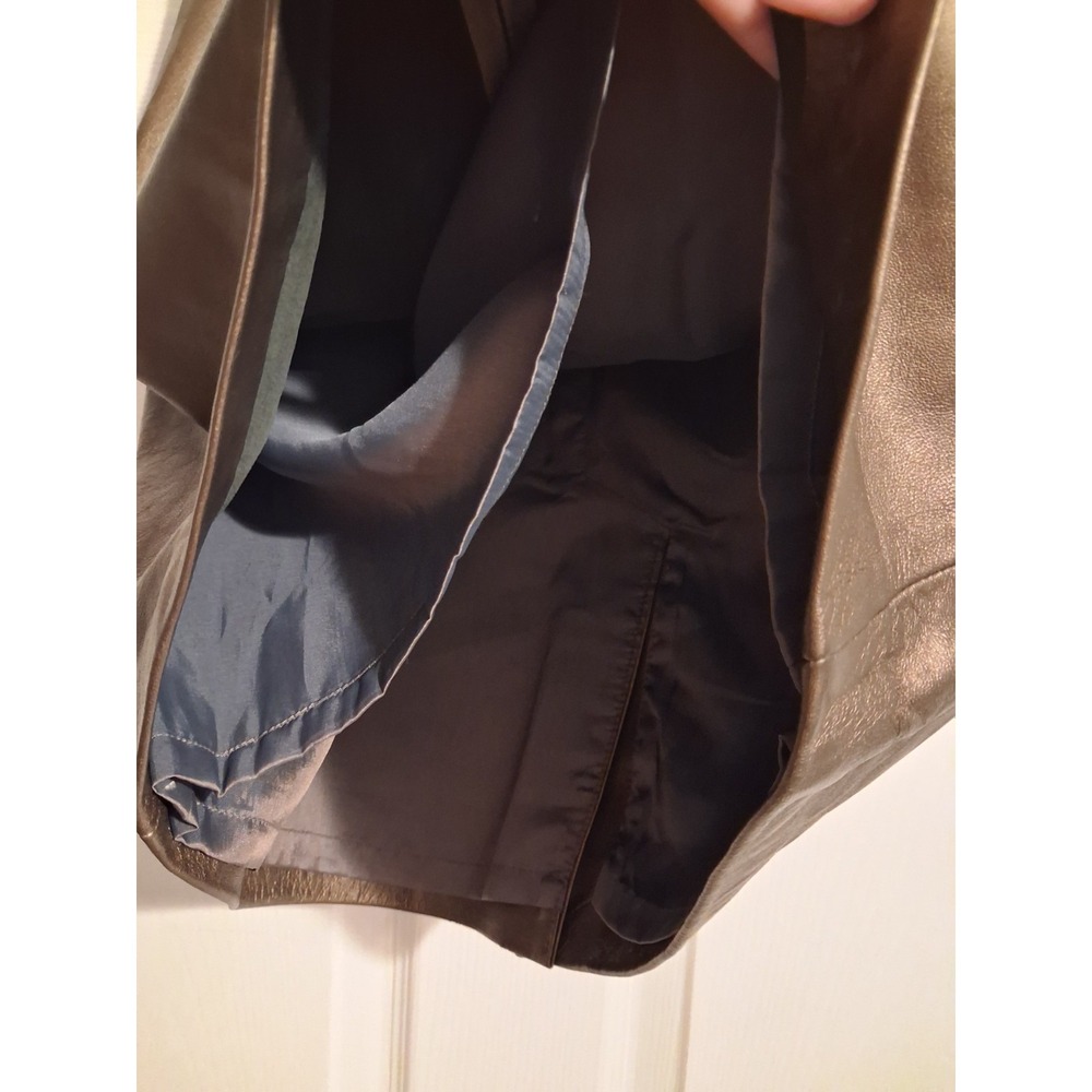 Ann Taylor Bronze Metallic 100% Leather Knee Skirt Size 8 Y2K Minimalist Midi - Picture 7 of 9